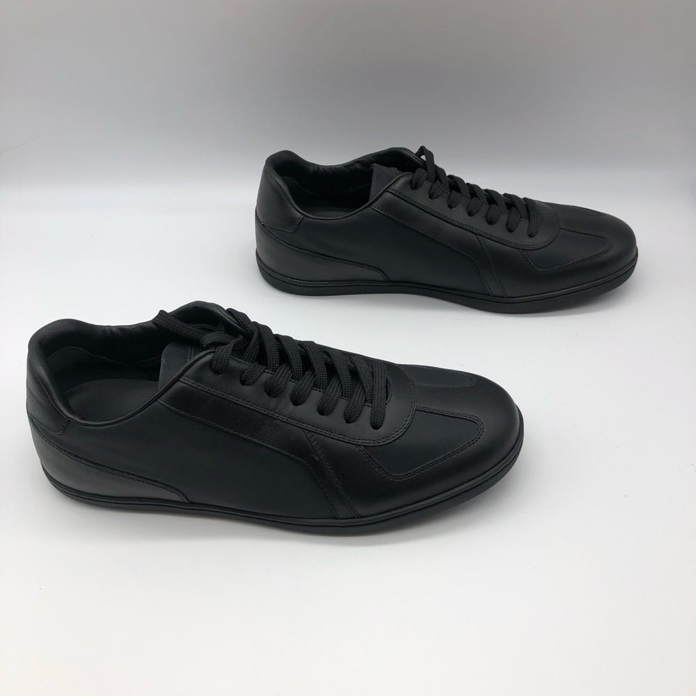 Louis Vuitton sneakers - Picture 4 of 8